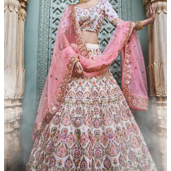 Indian traditional lehenga - Picture 1 of 4